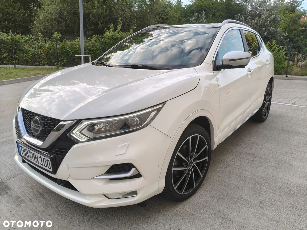 Nissan Qashqai 1.3 DIG-T Tekna DCT - 1