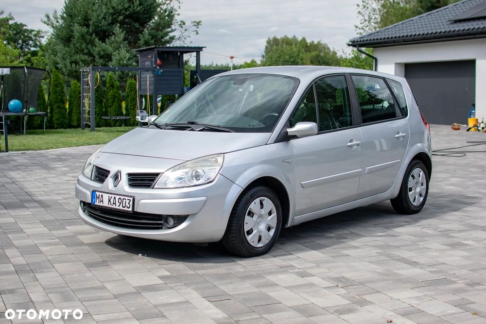 Renault Scenic - 27