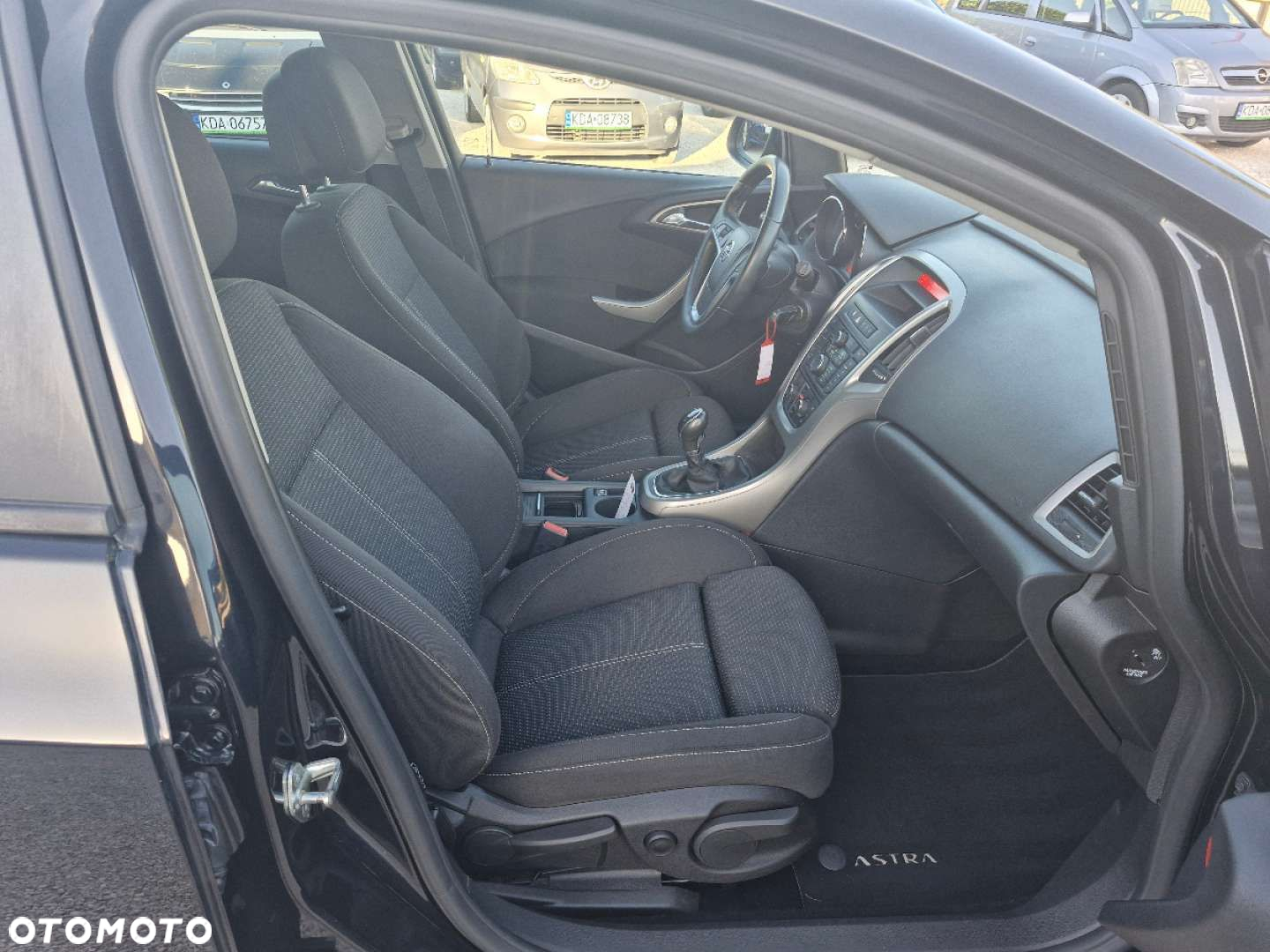 Opel Astra - 22
