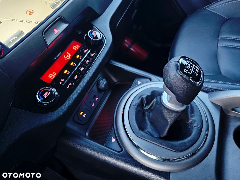 Kia Sportage 1.7 CRDI XL 2WD - 24