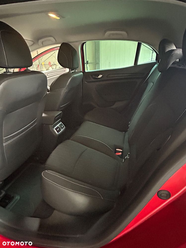 Renault Megane 1.2 Energy TCe Limited - 9