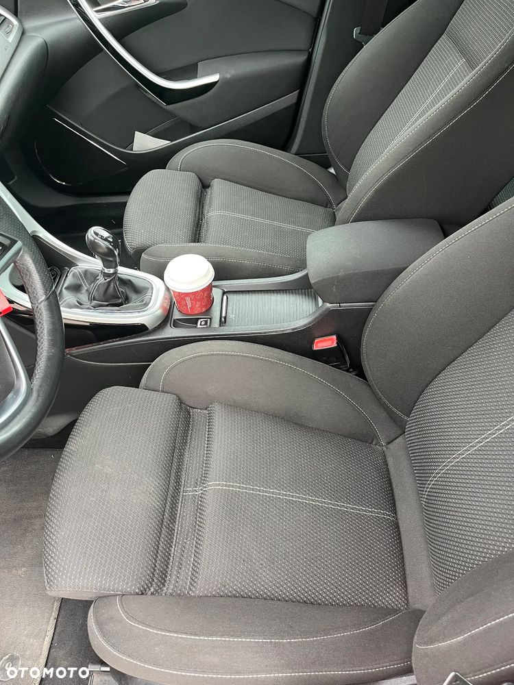 Opel Astra 1.4 T Cosmo S&S - 7