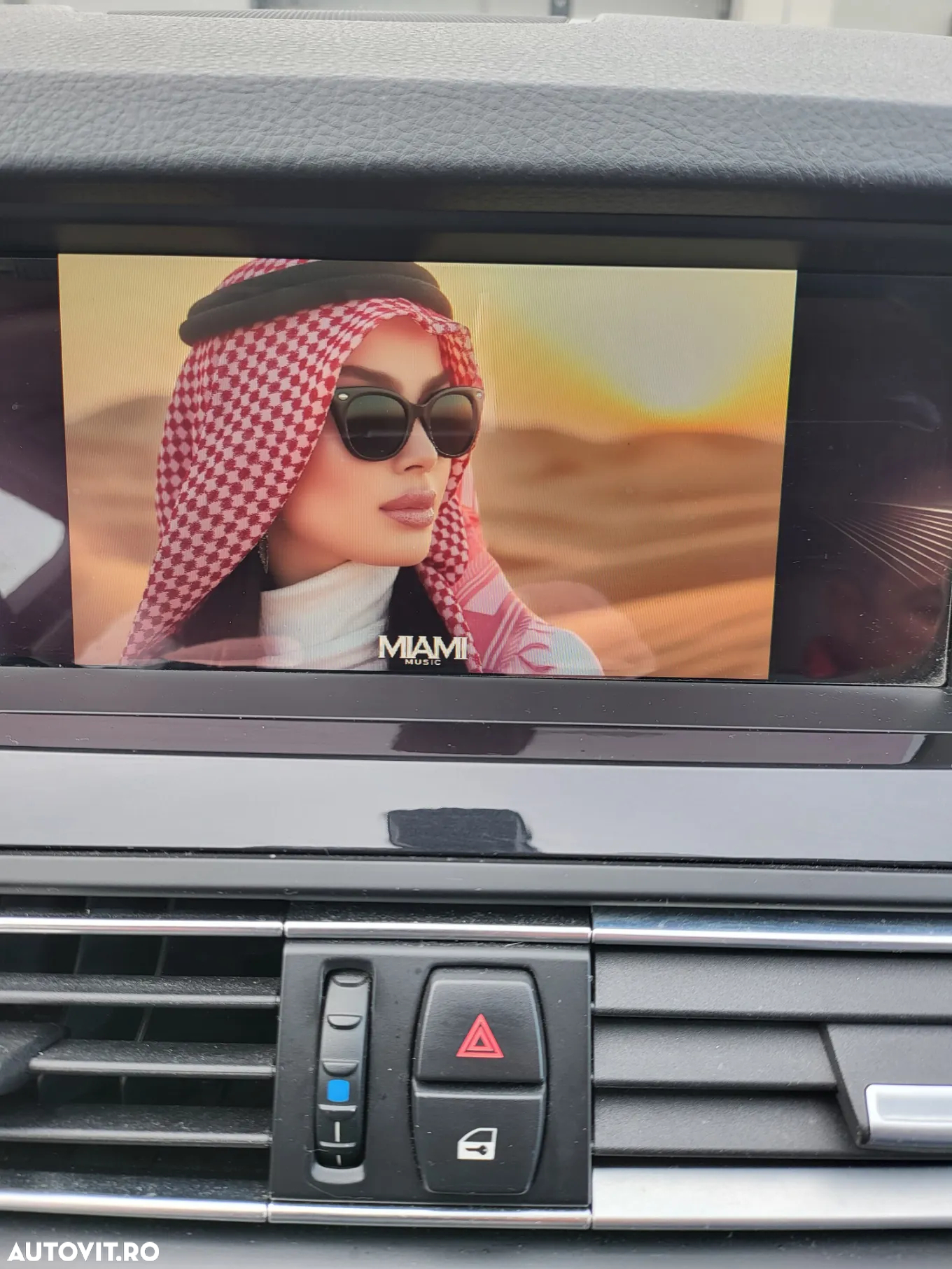 BMW Seria 5 520d xDrive Touring Aut. - 17