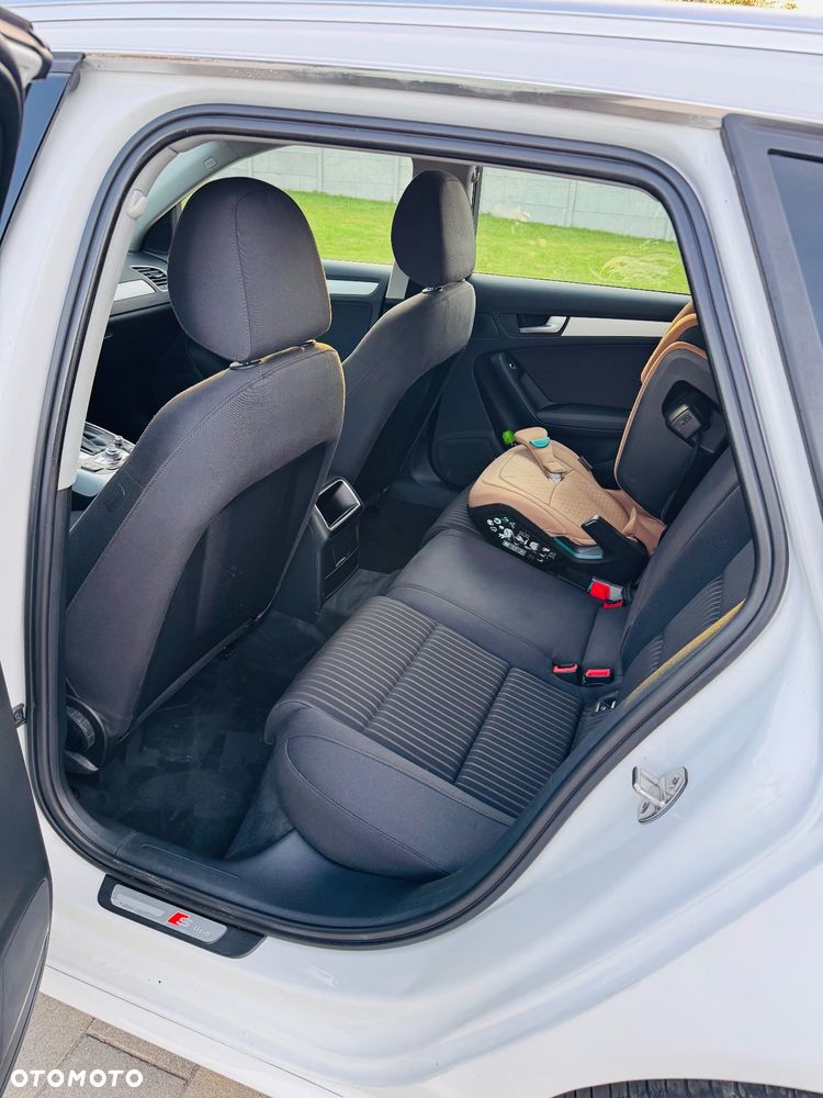 Audi A4 Avant 2.0 TDI DPF multitronic S line Sportpaket - 16