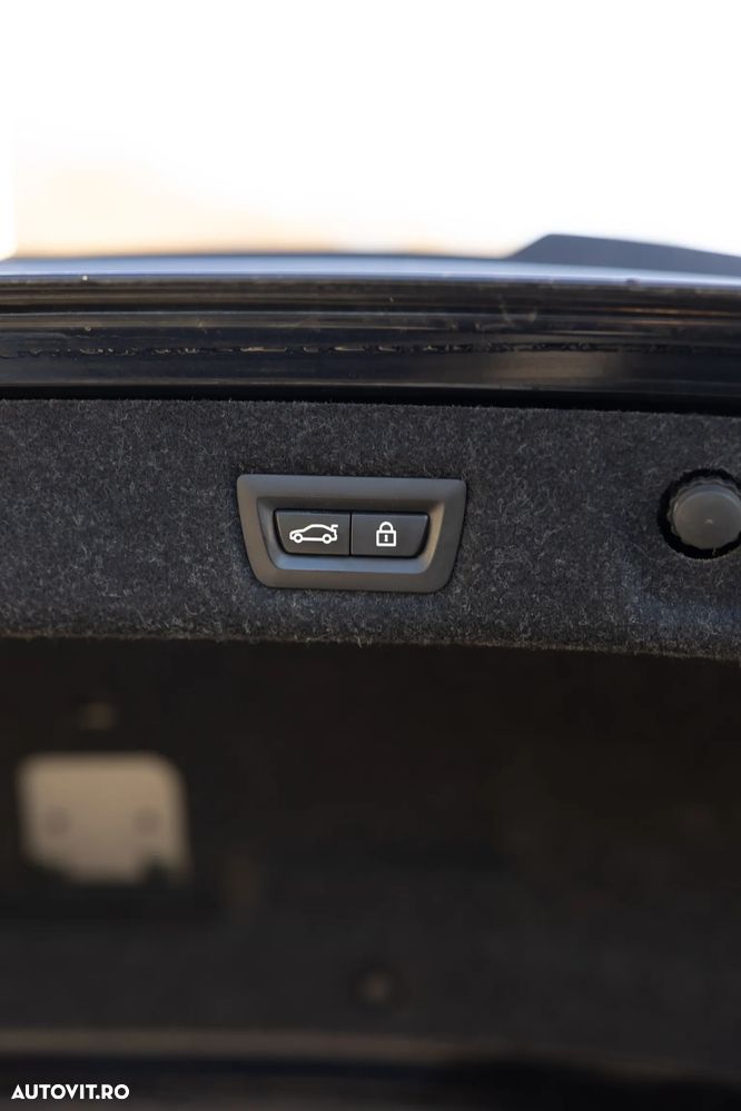 BMW Seria 5 530i xDrive Aut. M Sport Edition - 19