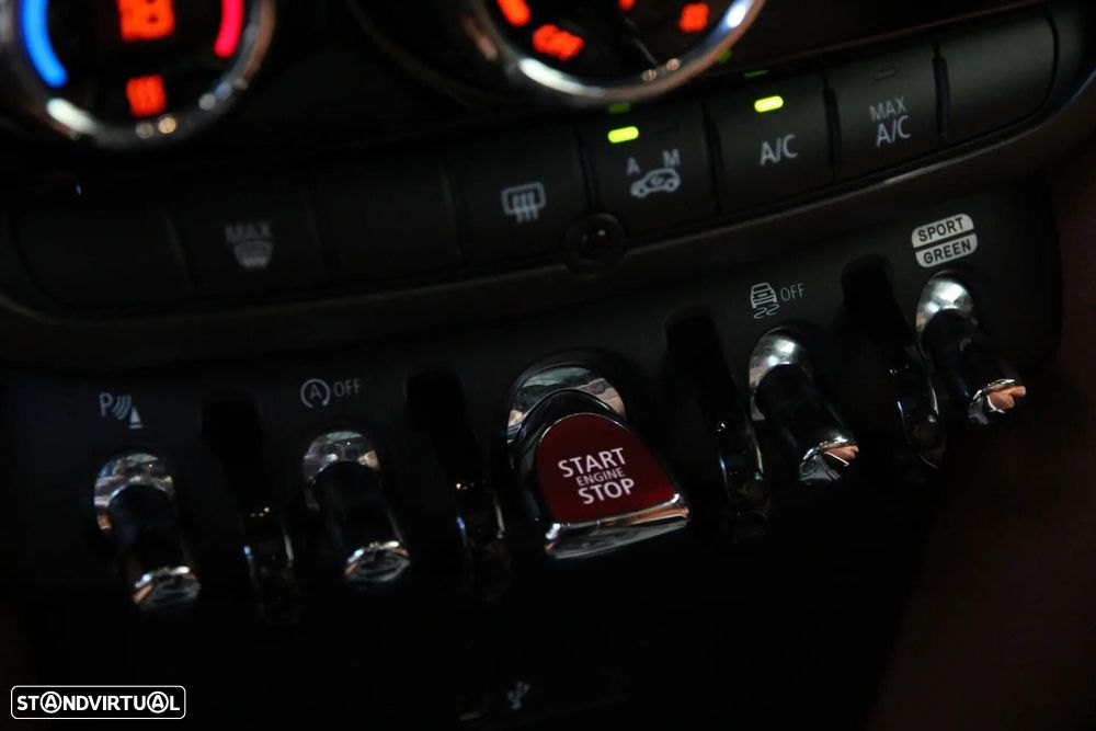 MINI Countryman John Cooper Works Plus ALL4 Auto Desportiva - 16