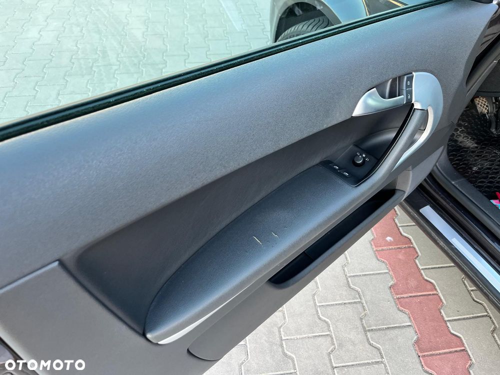Audi A3 3-drzwiowe 2.0 TDI Ambition - 17