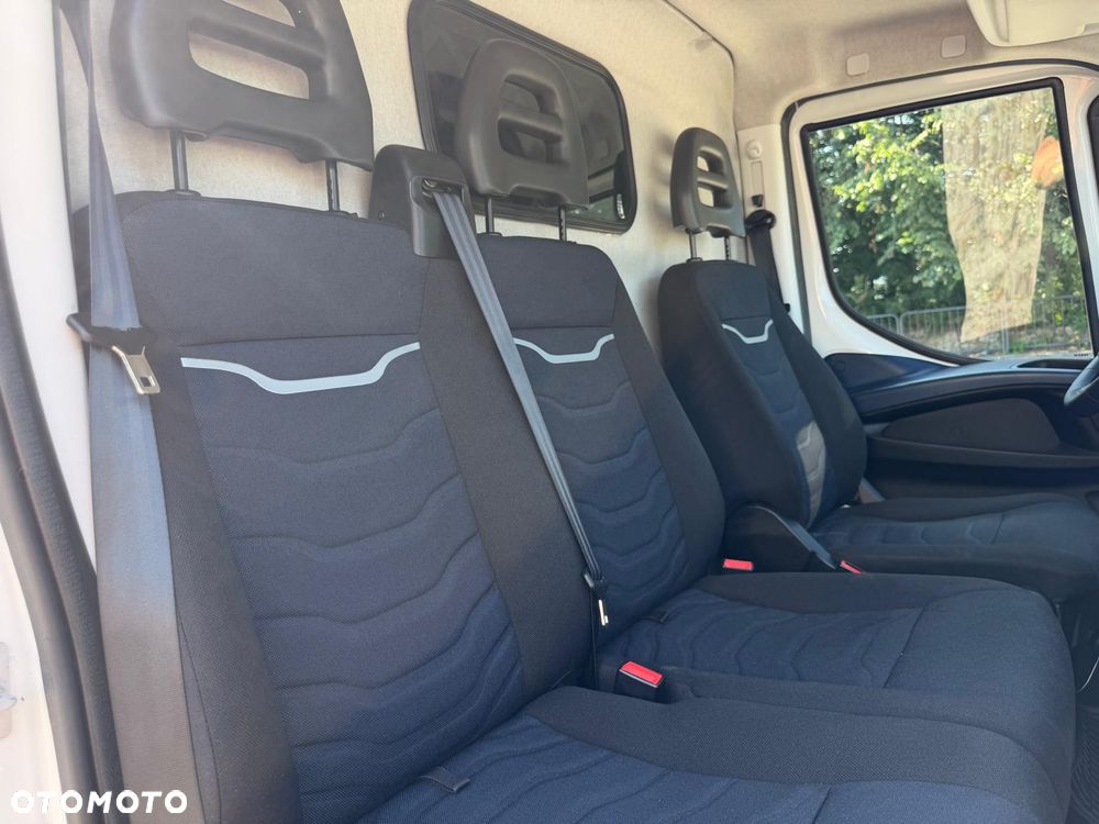 Iveco Daily 2.3 HPI / 136 KM / L2H2 / Automat / - 36