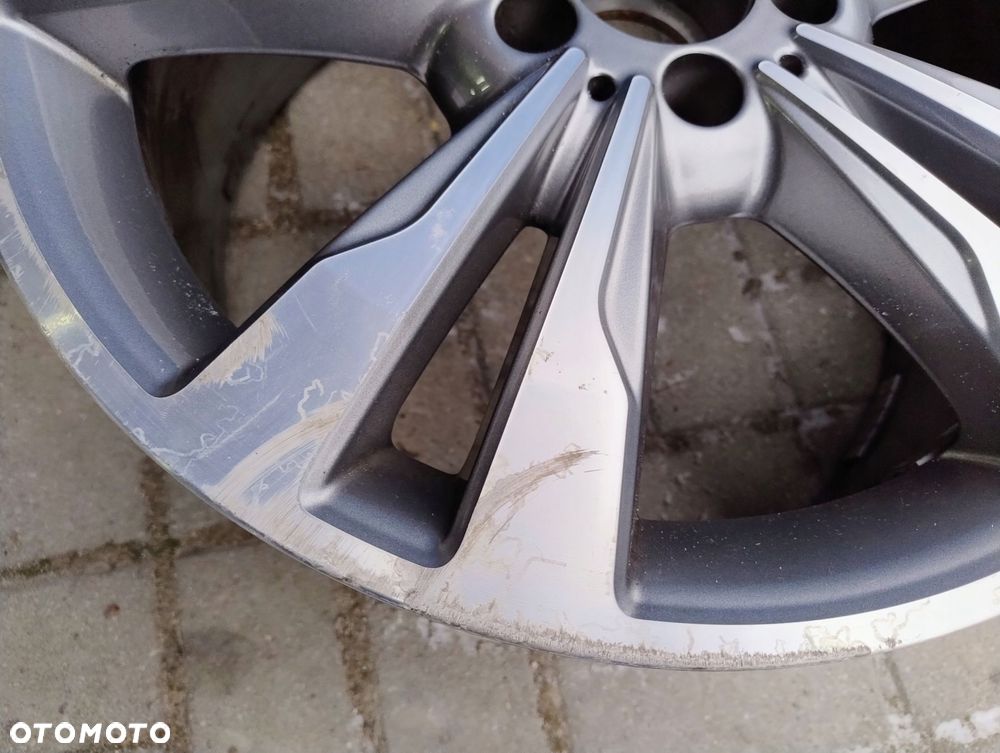 felga 8.5j 18 et48 mercedes w212 a2124015702 - 3