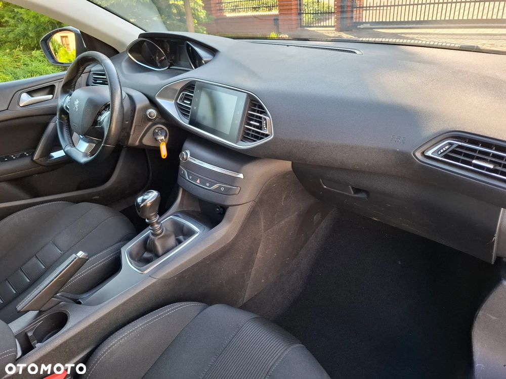 Peugeot 308 - 12