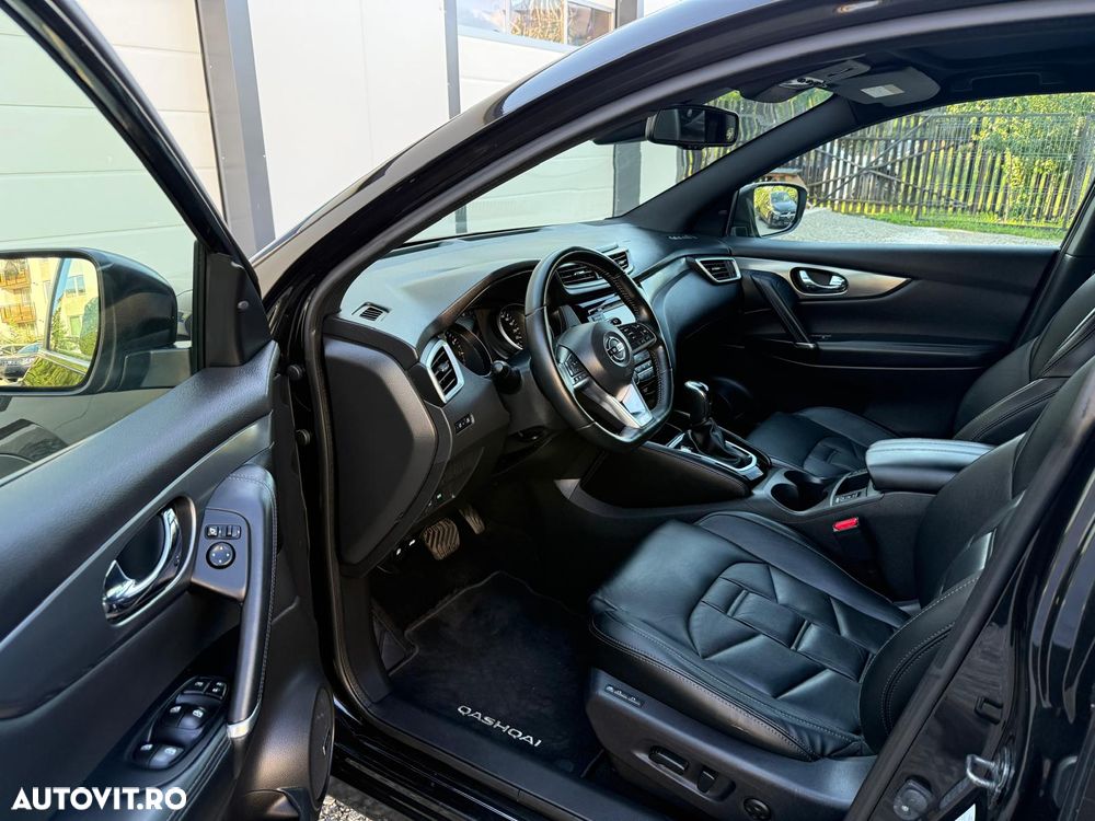 Nissan Qashqai 1.3 DIG-T DCT TEKNA+ - 17