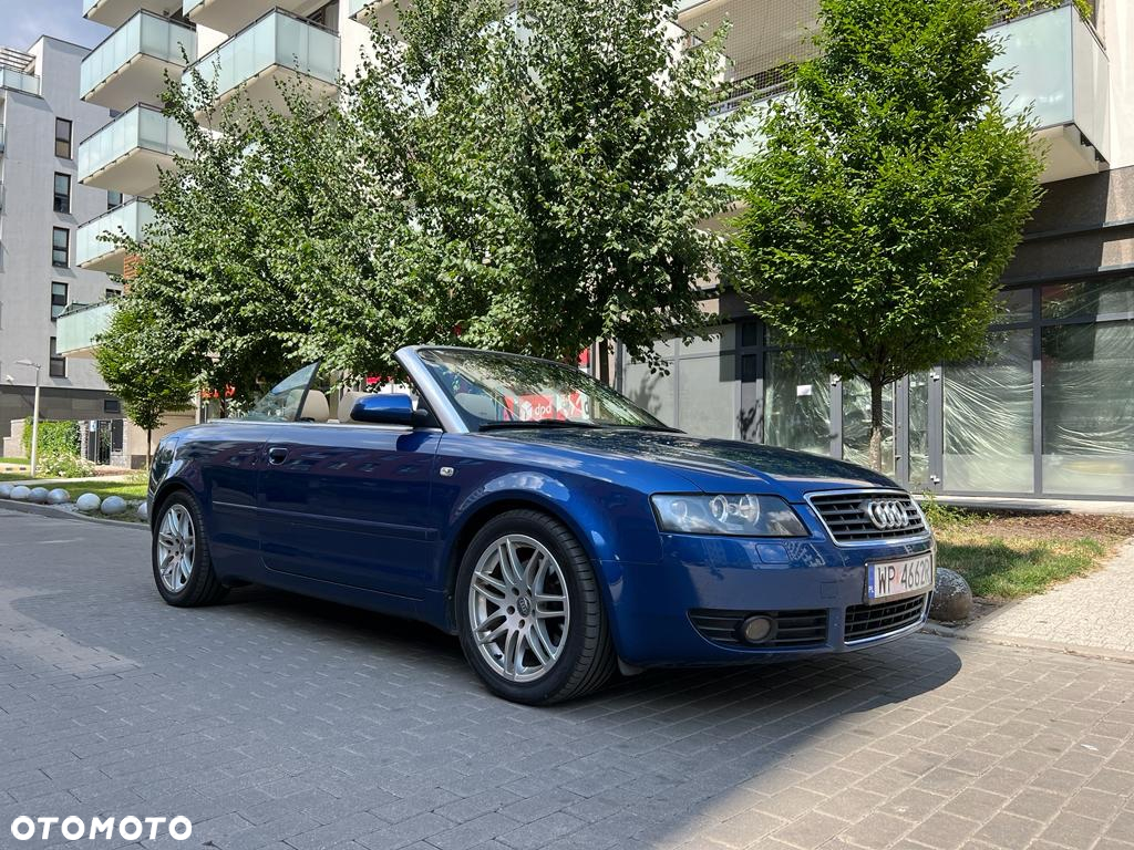 Audi A4 Cabriolet 2.4 Multitronic - 3