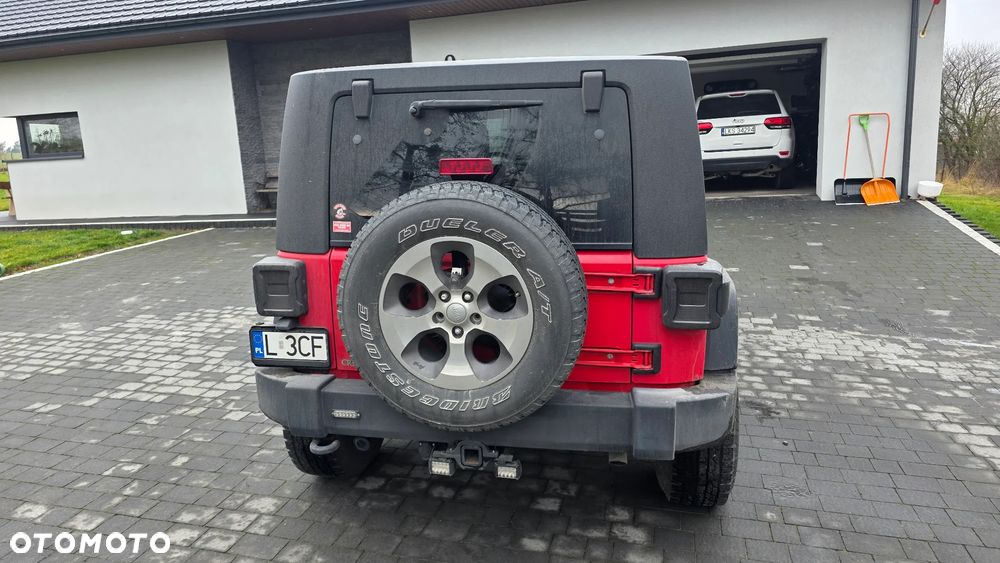 Jeep Wrangler Unlimited 3.6 Automatik Sahara - 2