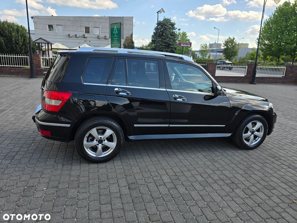 Mercedes-Benz GLK 320 CDI DPF 4Matic 7G-TRONIC - 7