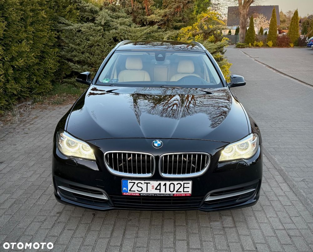 BMW Seria 5 520d xDrive - 2