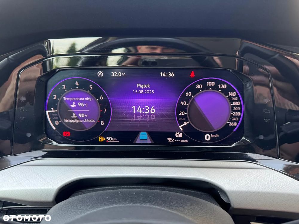 Volkswagen Golf VIII 1.5 TSI EVO Life - 17