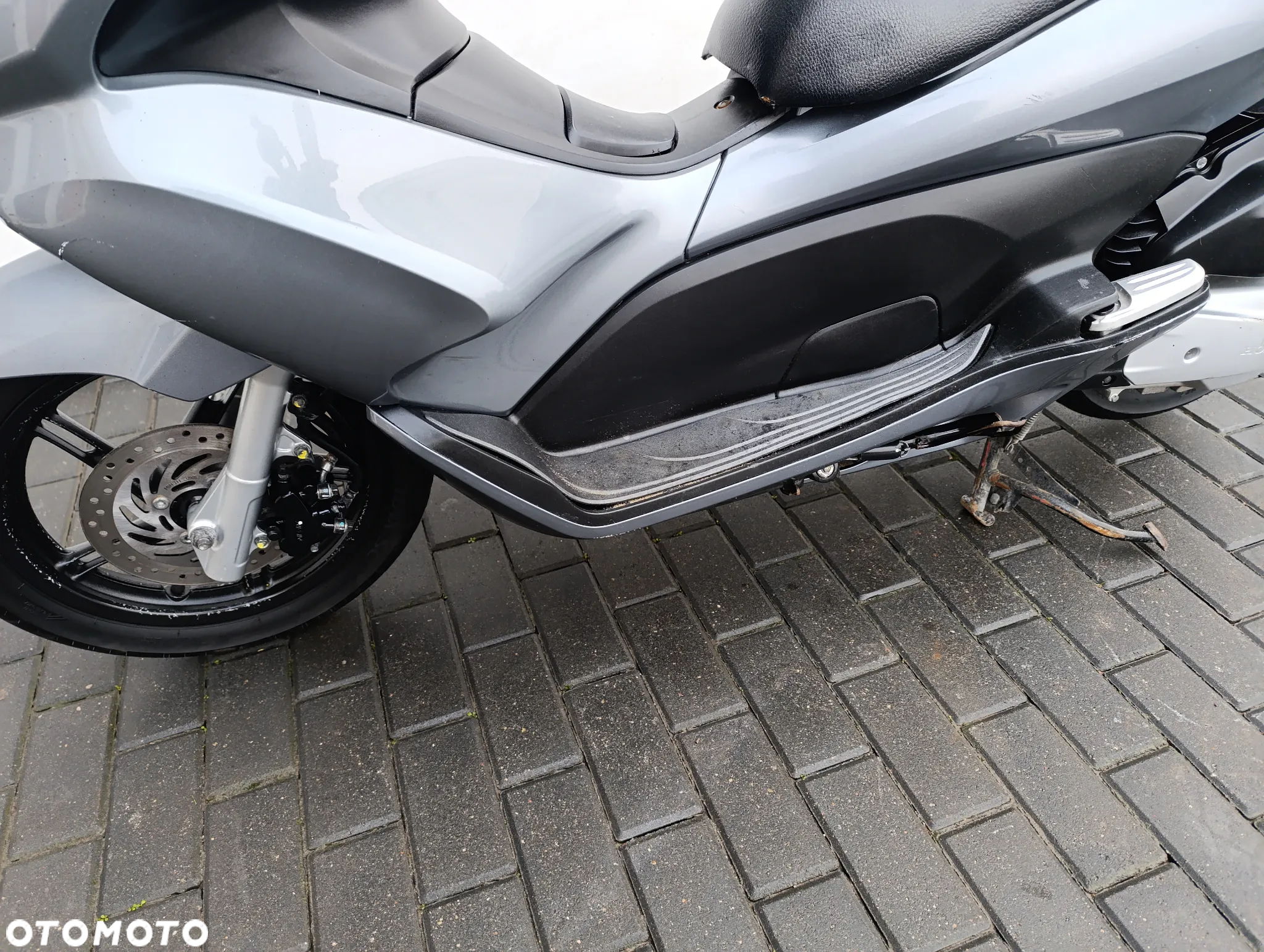 Honda PCX - 11