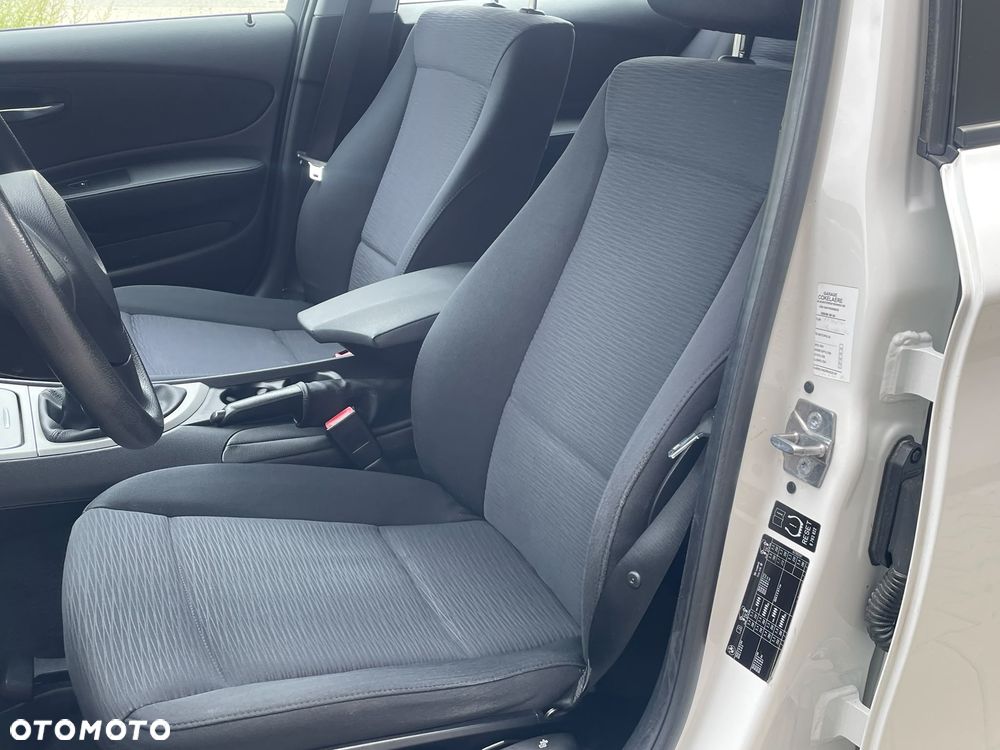 BMW Seria 1 116d DPF Edition Sport - 19