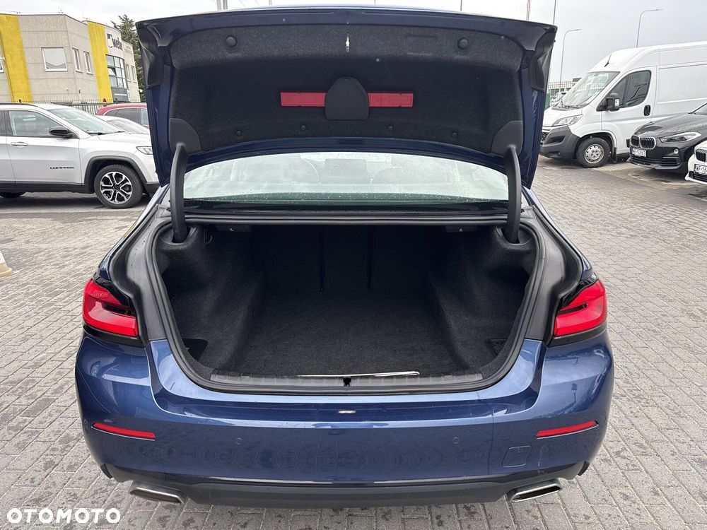BMW Seria 5 - 35