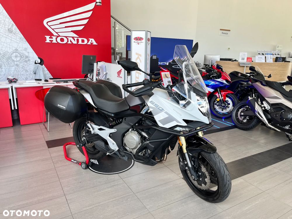 CFMoto 650 MT - 1