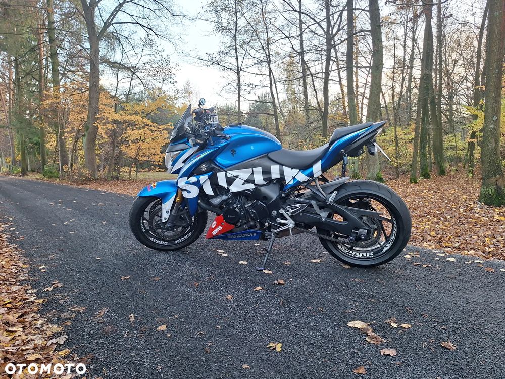 Suzuki GSX 1000 - 5