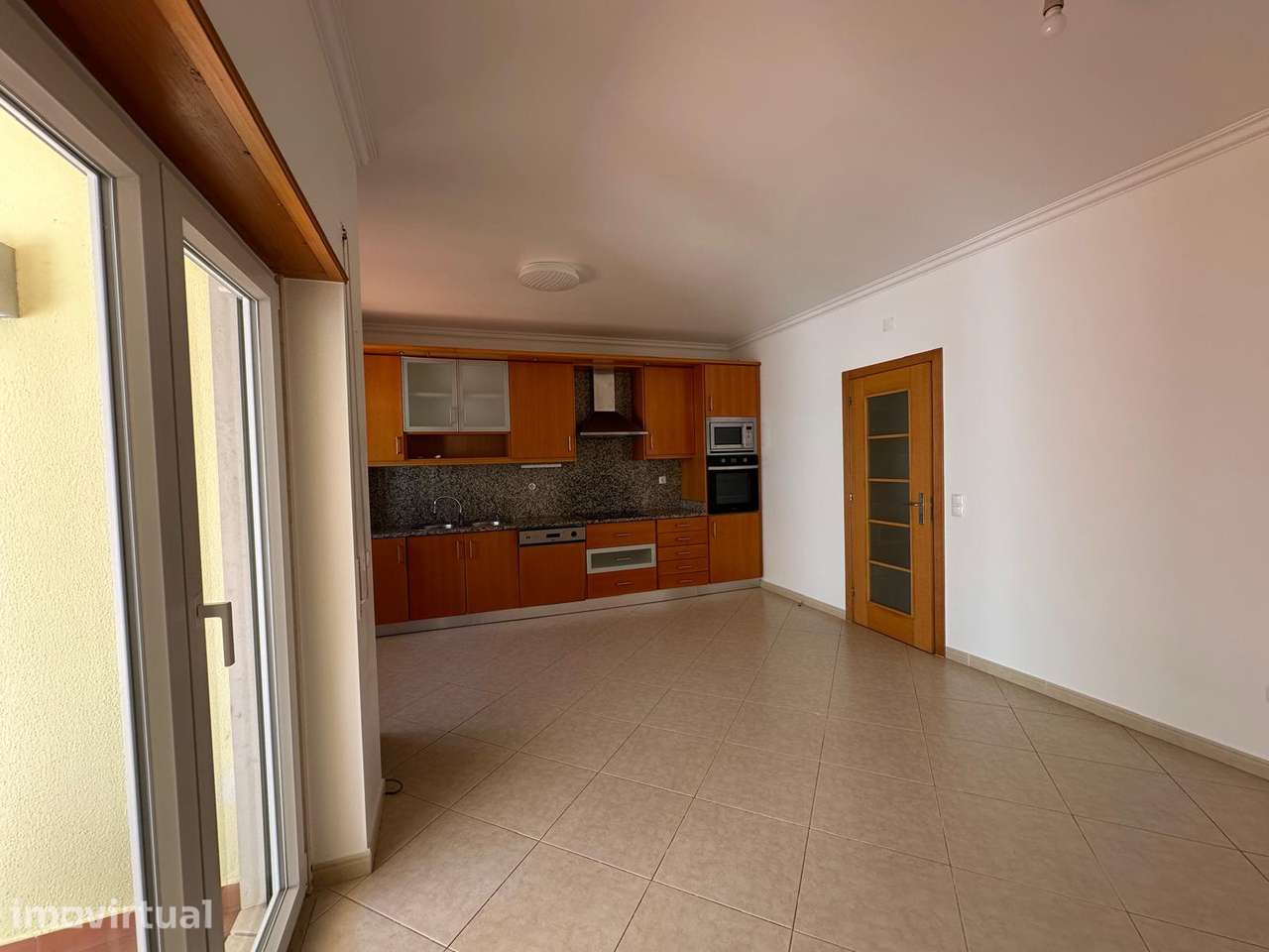 Moradia T3 com logradouro e garagem - Grande imagem: 5/41