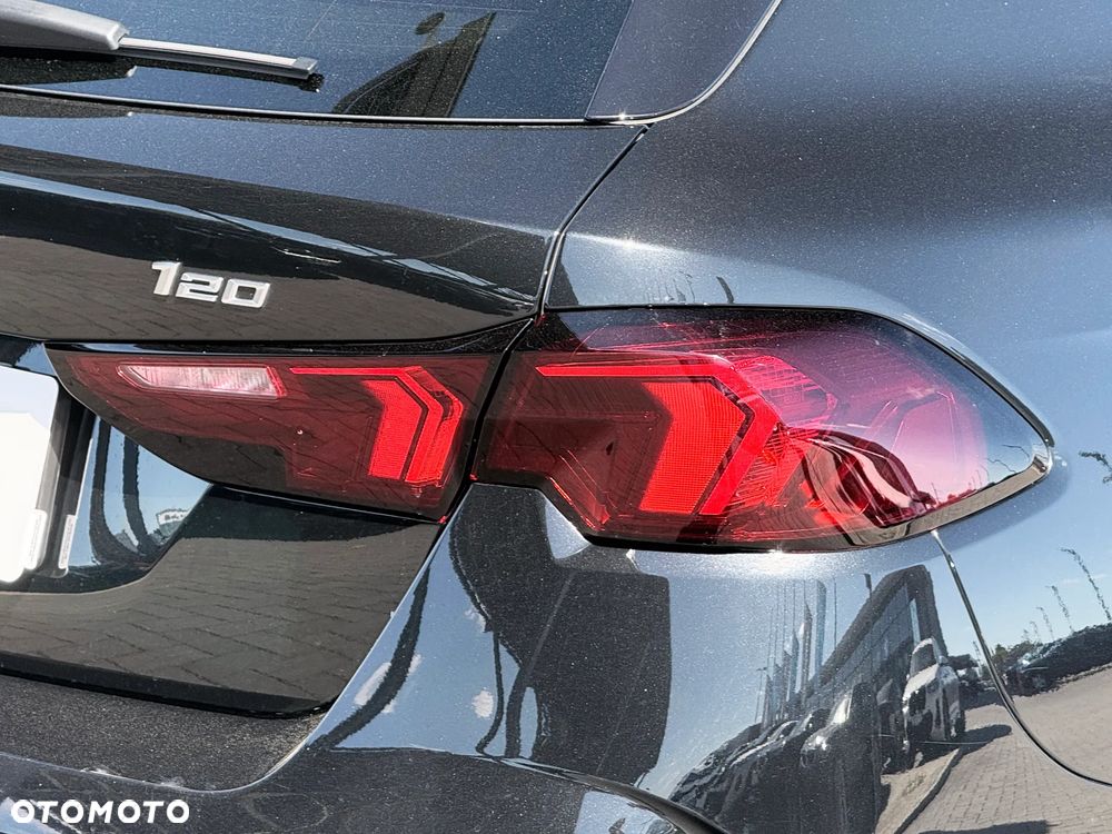 BMW Seria 1 120 - 10