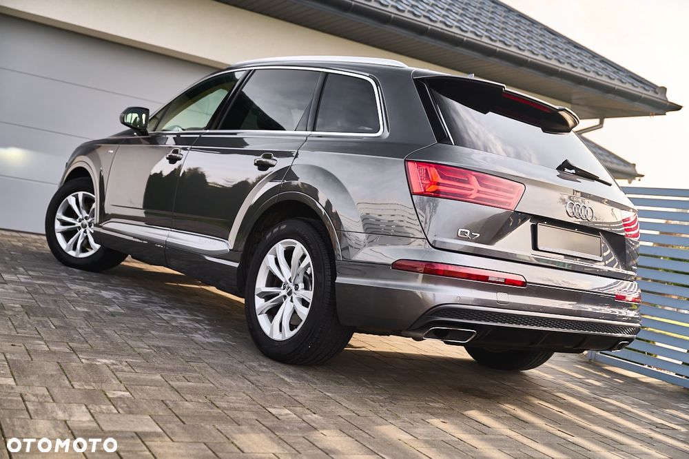 Audi Q7 - 6
