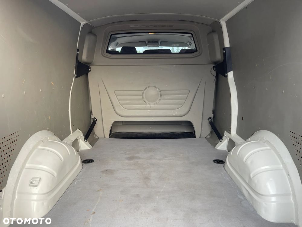 Volkswagen Transporter T6 Brygadówka Doka - 30