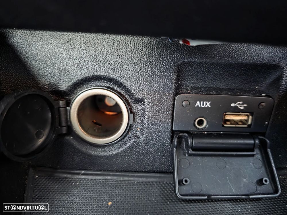 Kia Ceed SW 1.6 CRDi TX - 19