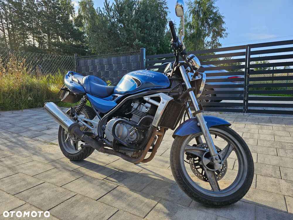 Kawasaki ER - 3