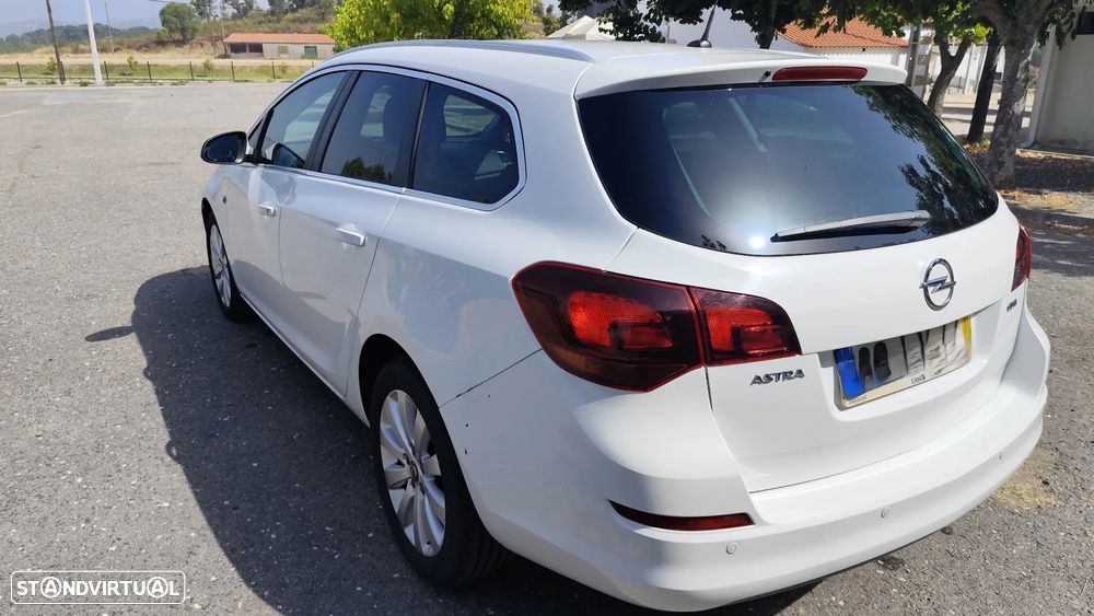 Opel Astra Sports Tourer 1.7 CDTi Cosmo - 3