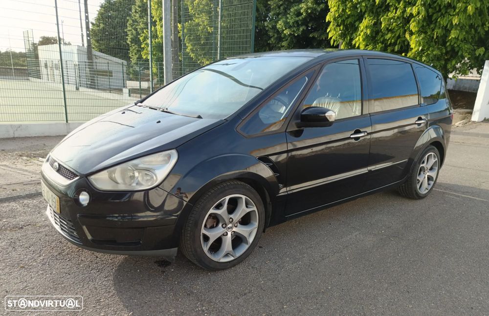 Ford S-Max 1.8 TDCi Titanium 7L - 4