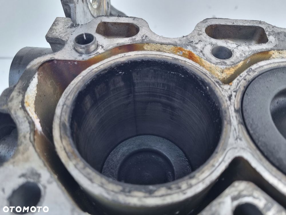 DÓŁ SILNIKA BLOK WAŁ KORBOWY TŁOKI Ford Fiesta VII MK7 1.6 TDCI 95KM T3JA - 9