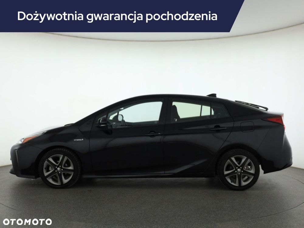 Toyota Prius - 4