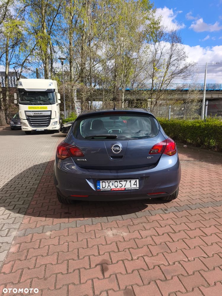 Opel Astra 1.7 CDTI DPF - 7