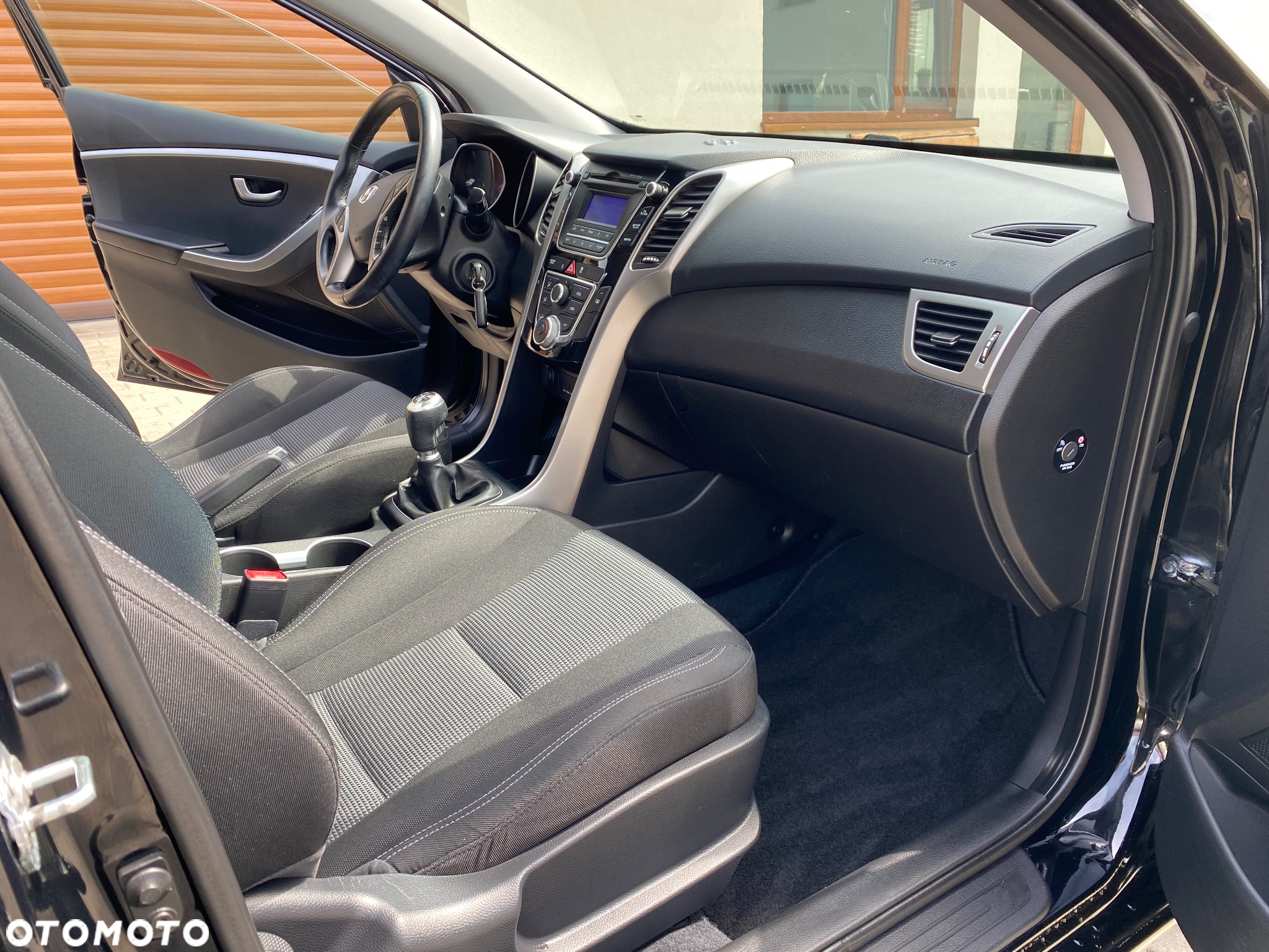 Hyundai i30 1.6 CRDi Comfort - 37