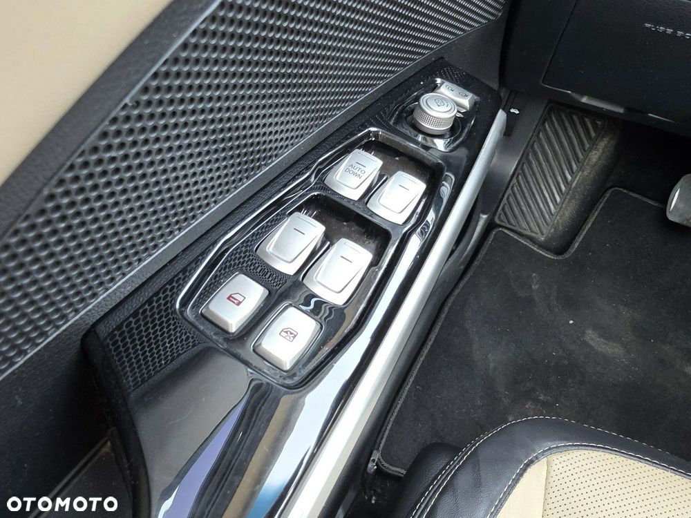SsangYong/KGM Tivoli 1.6 D Crystal Base - 14