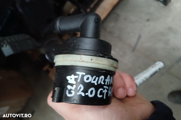 Pompa recirculare apa 5N0965561A 5N0965561A Volkswagen VW Touran 1 [2 - 4