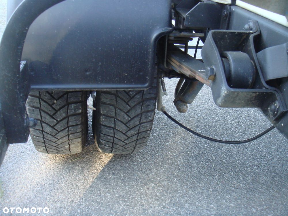 Iveco wywrotka kiper - 17