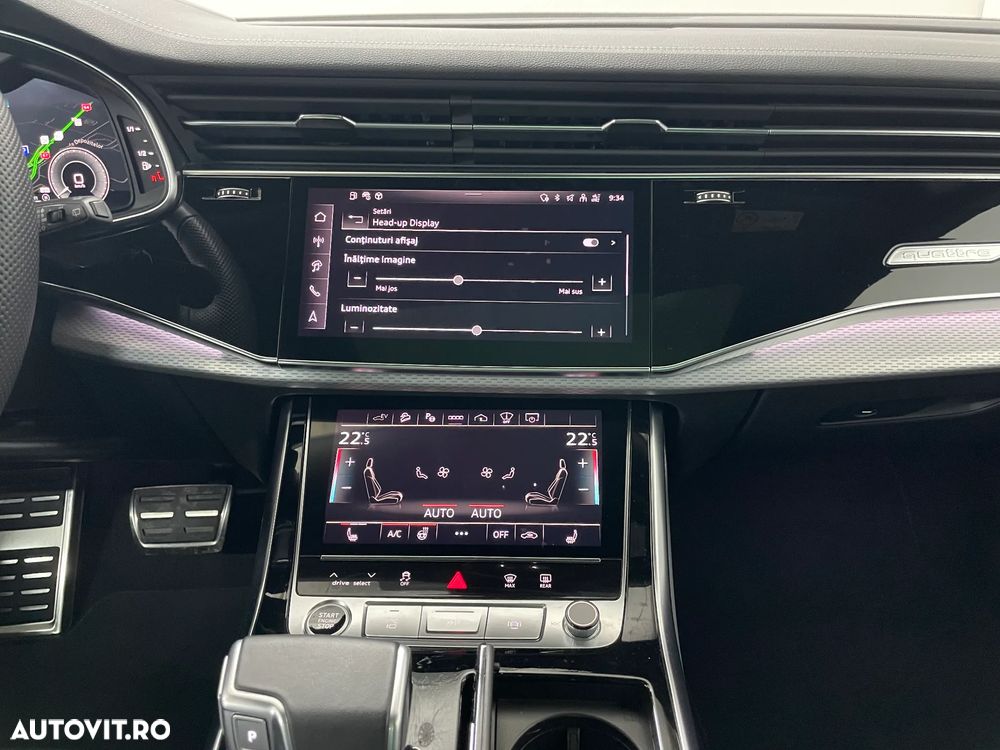 Audi Q8 SUV TFSI e quattro 290 kW tiptronic - 32