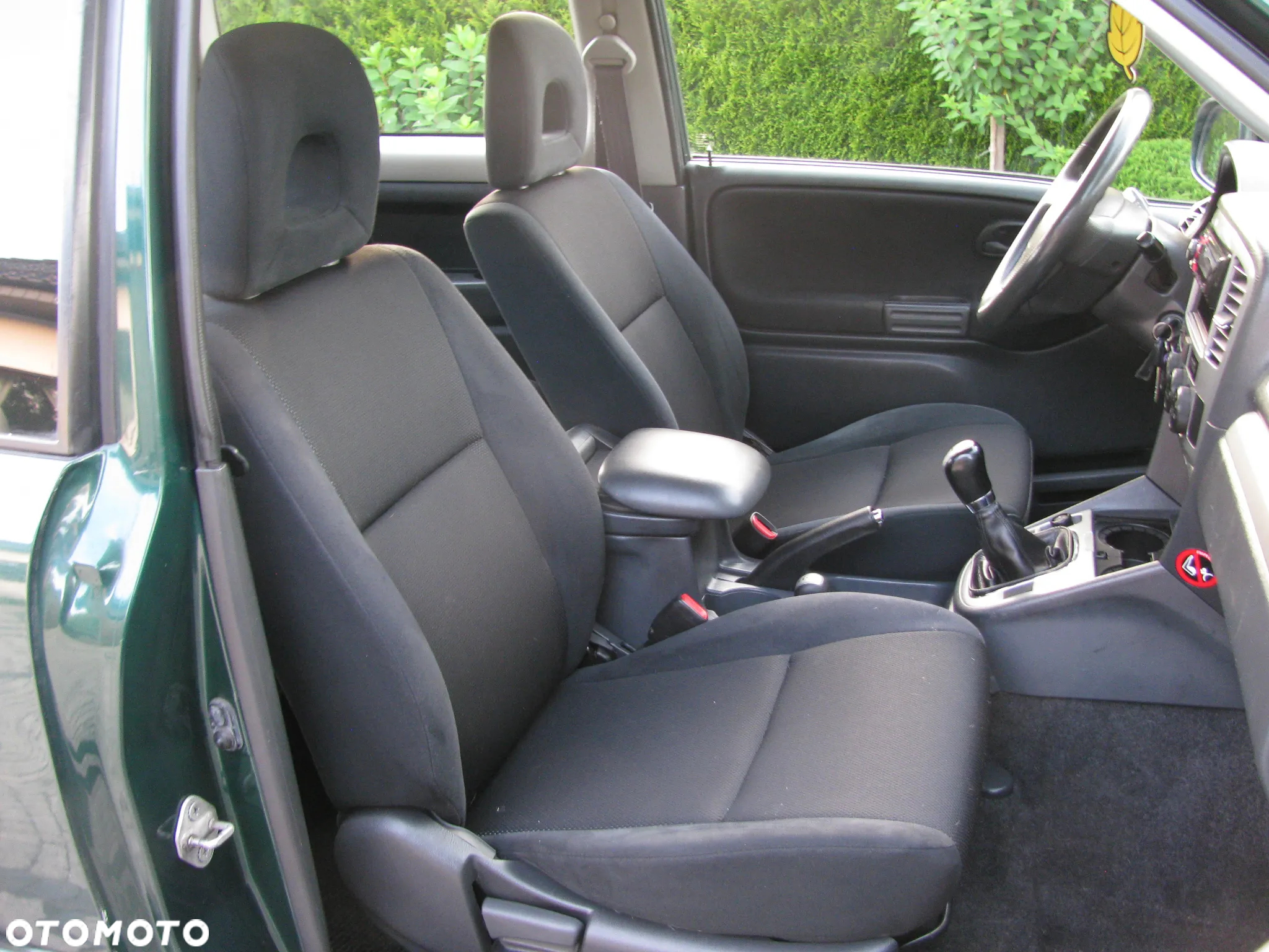 Suzuki Grand Vitara 1.6 Club - 17