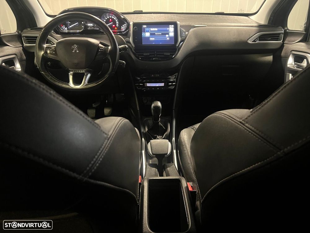 Peugeot 2008 1.2 VTi Allure - 17