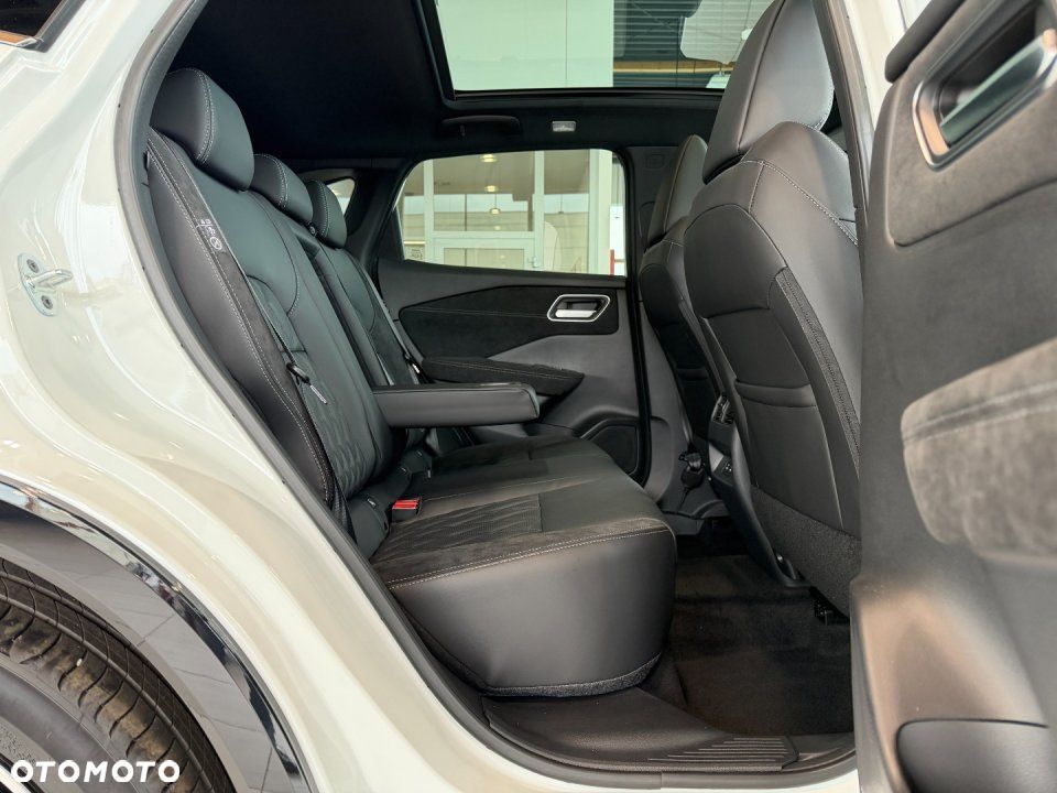 Nissan Qashqai - 14