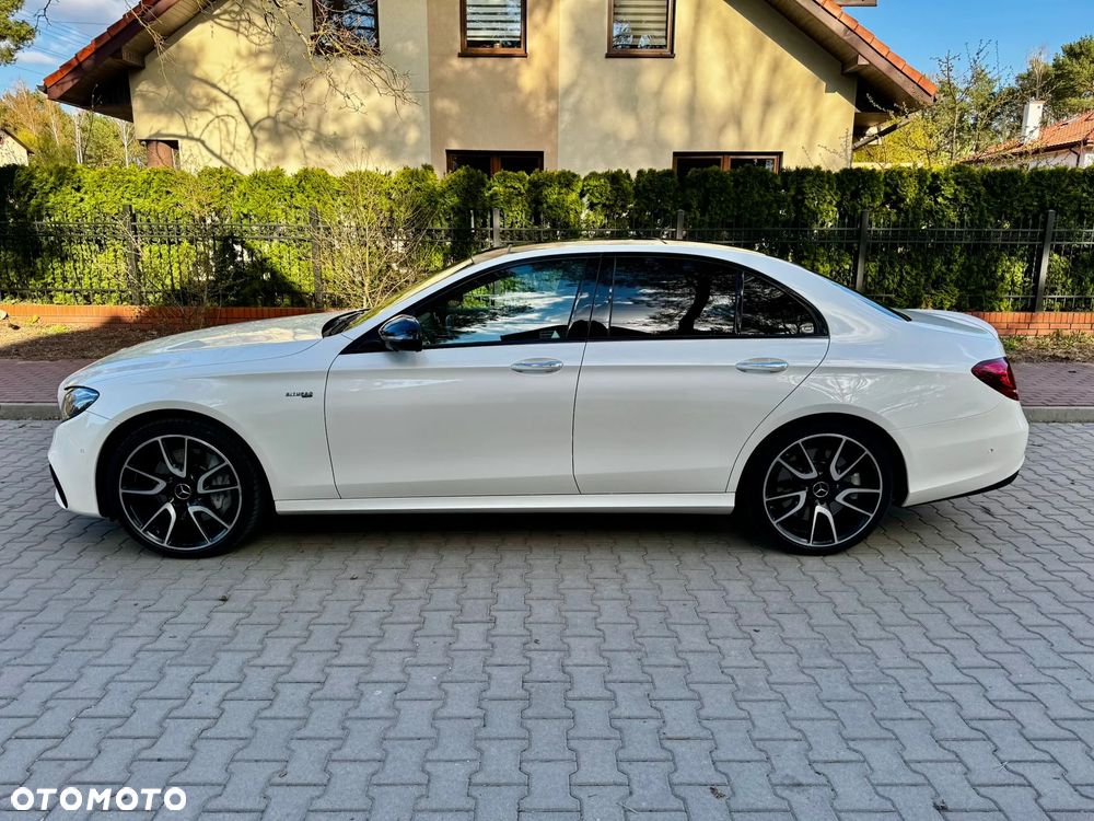 Mercedes-Benz Klasa E 43 AMG 4-Matic - 24