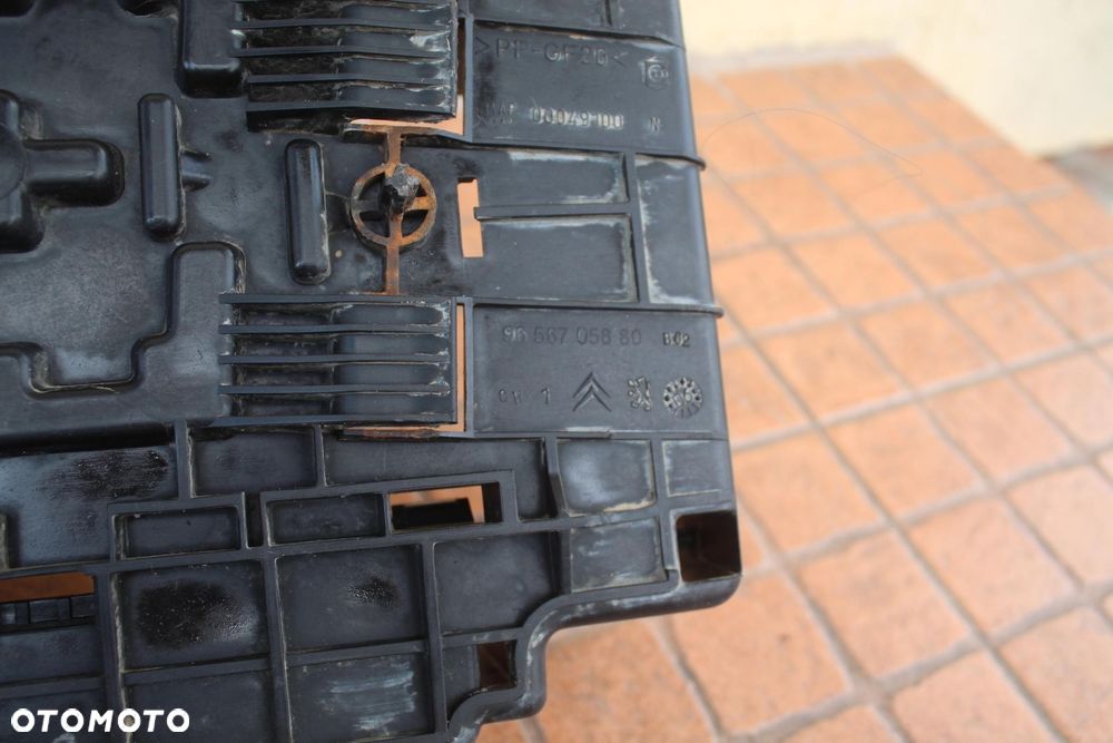 PODSTAWA OBUDOWA AKUMULATORA CITROEN C3 I 9656705880 - 7