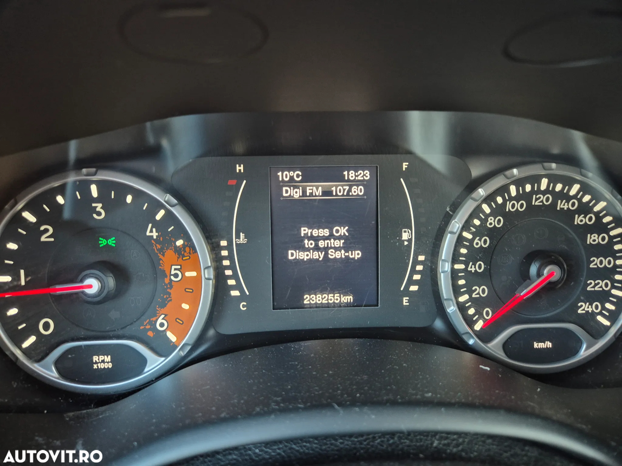 Jeep Renegade - 9