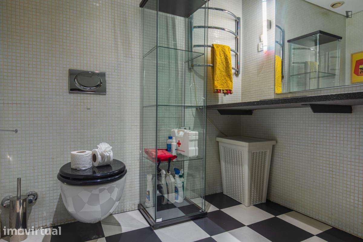 Apartamento com 1 quartos - localizado em Alcântara Lisbon - Grande imagem: 3/45