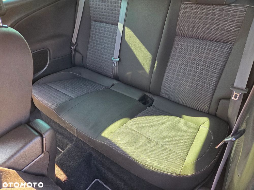 Opel Astra 1.6 D Start/Stop Excite - 8