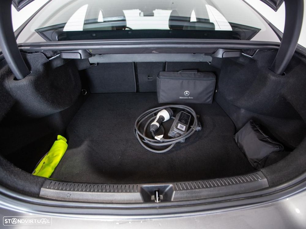 Mercedes-Benz A 250 e 8G-DCT Advanced Progressive - 25